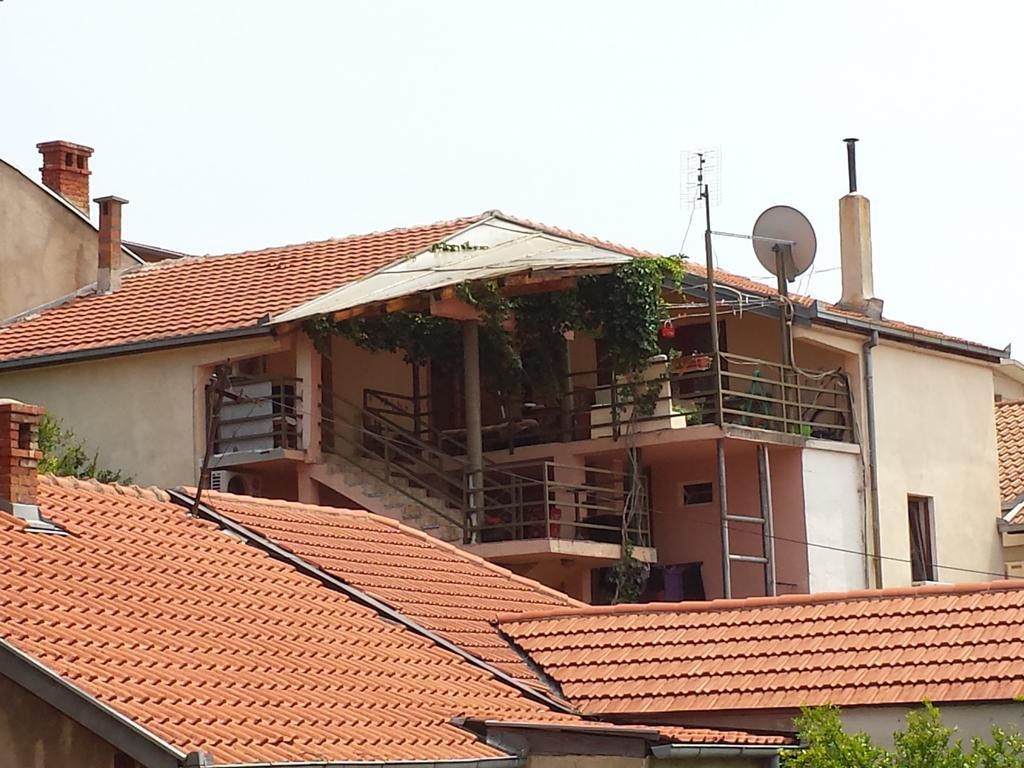 Apartments & Hostel Zdrava Hrana Mostar Exterior photo