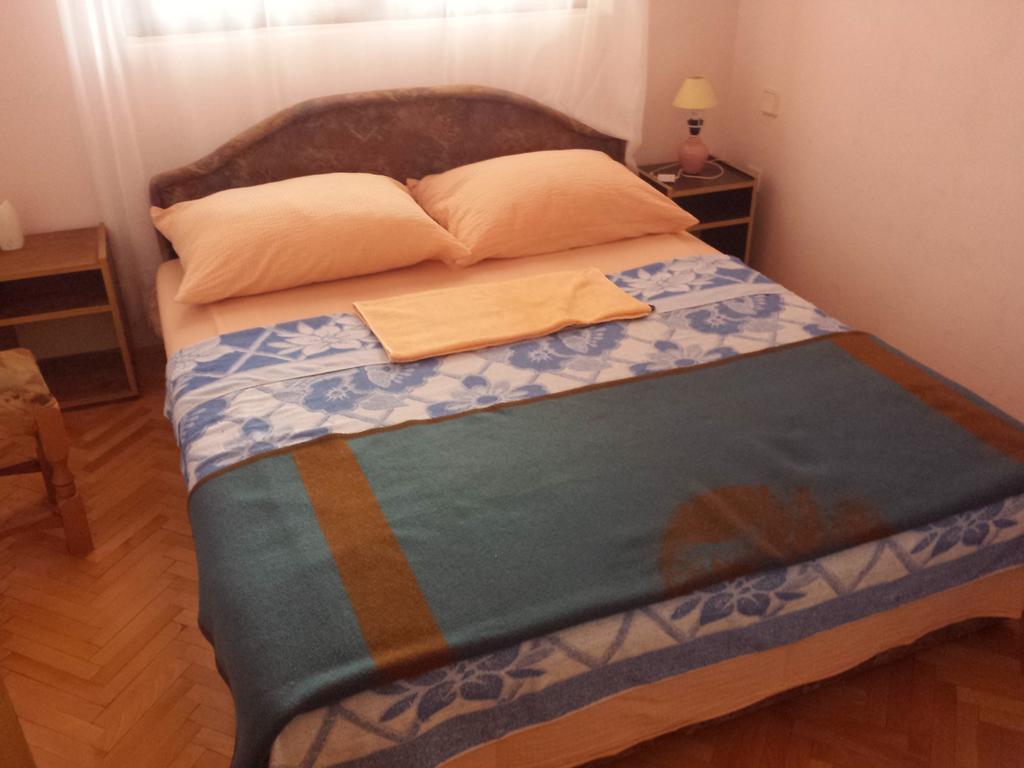 Apartments & Hostel Zdrava Hrana Mostar Room photo